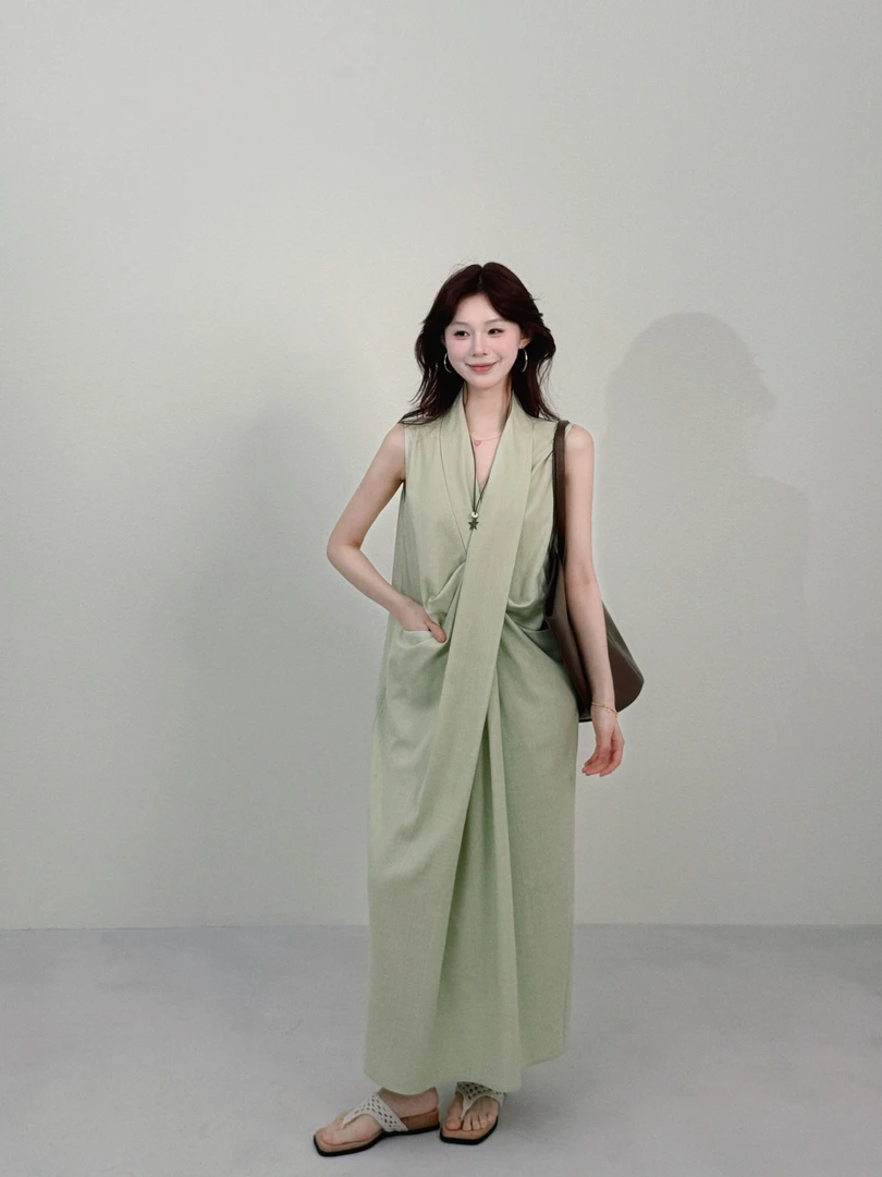 【100%莱赛尔】气质 时尚 小众  美静在这夏季浅绿色连衣裙XMZH8493