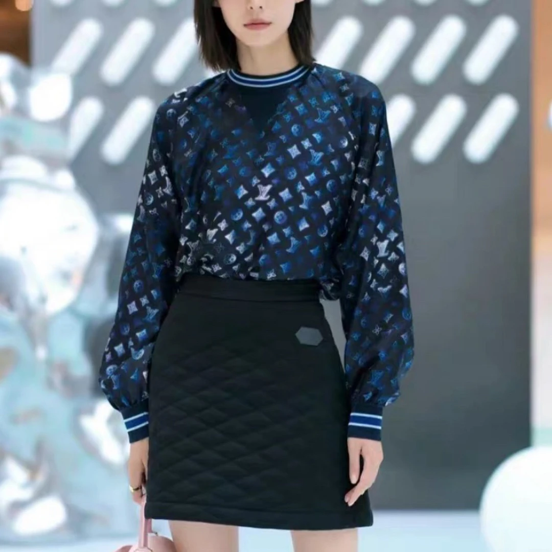 99新 AMIPARIS lv 桑蚕丝 满印 上衣 M码