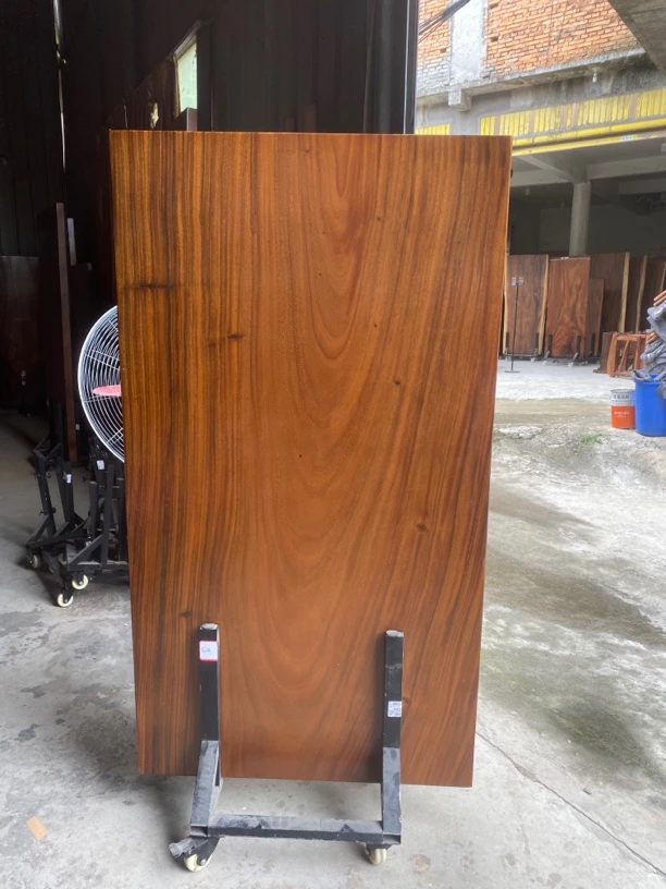 11号特价秒杀172*95*6cm含支架南美胡桃木实木大板桌有瑕疵