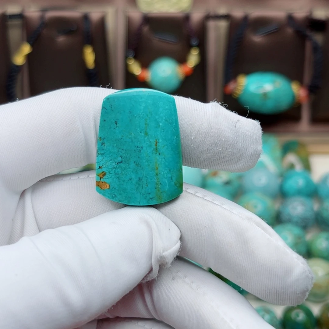 绿松石未镶嵌纯天然原矿绿松石