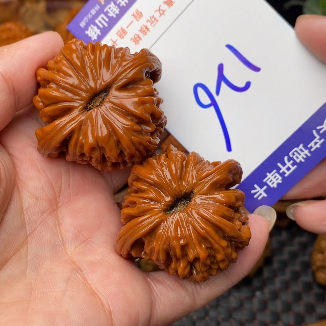 文玩核桃把件核桃