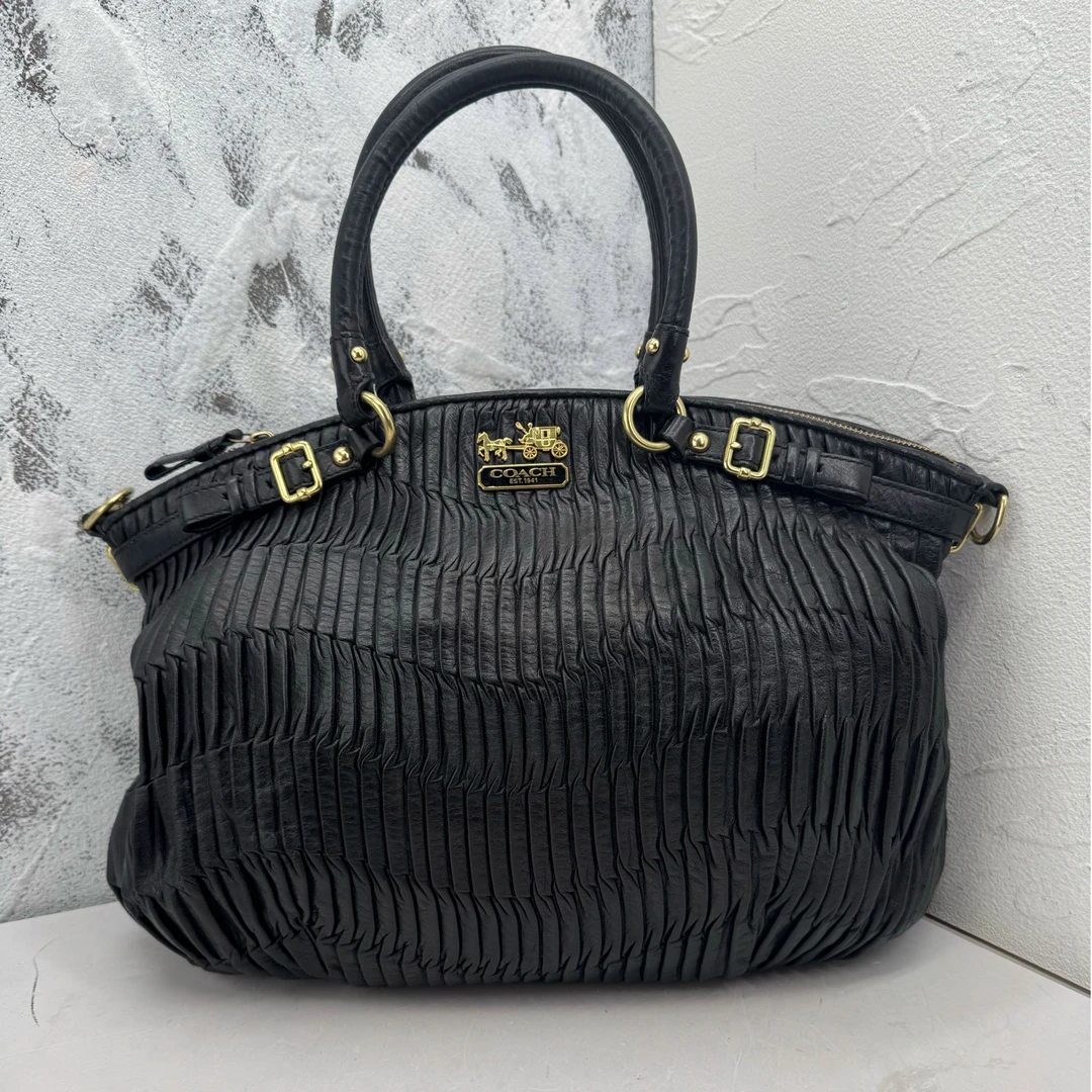 99新 COACH/蔻驰 中古时尚黑色褶皱纹牛皮手提单肩流浪包二奢包包