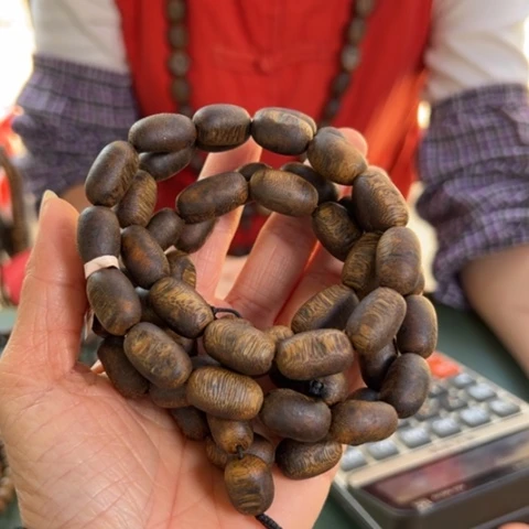 沉香手串白棋留疤46克卡1.0多样性发1条