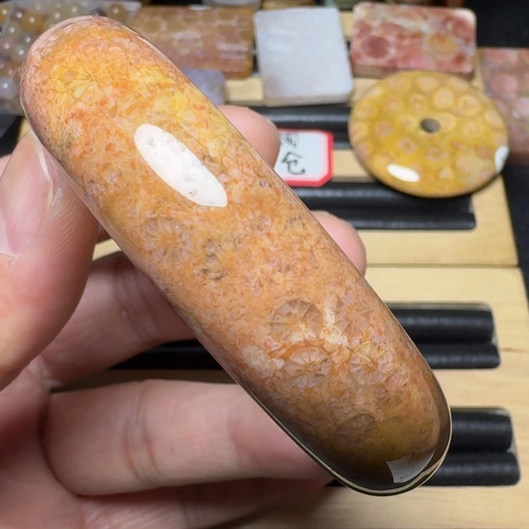 硅化玉纯天然色有机玉石未镶嵌55圈口