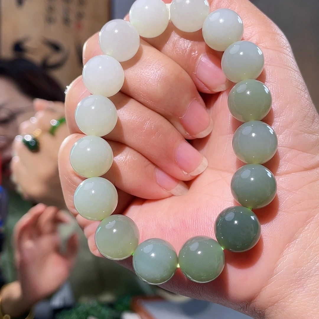 未镶嵌手链和田玉和田玉手串