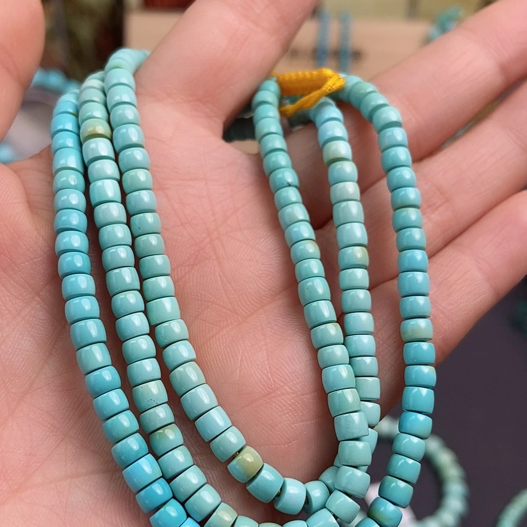 绿松石配饰未镶嵌