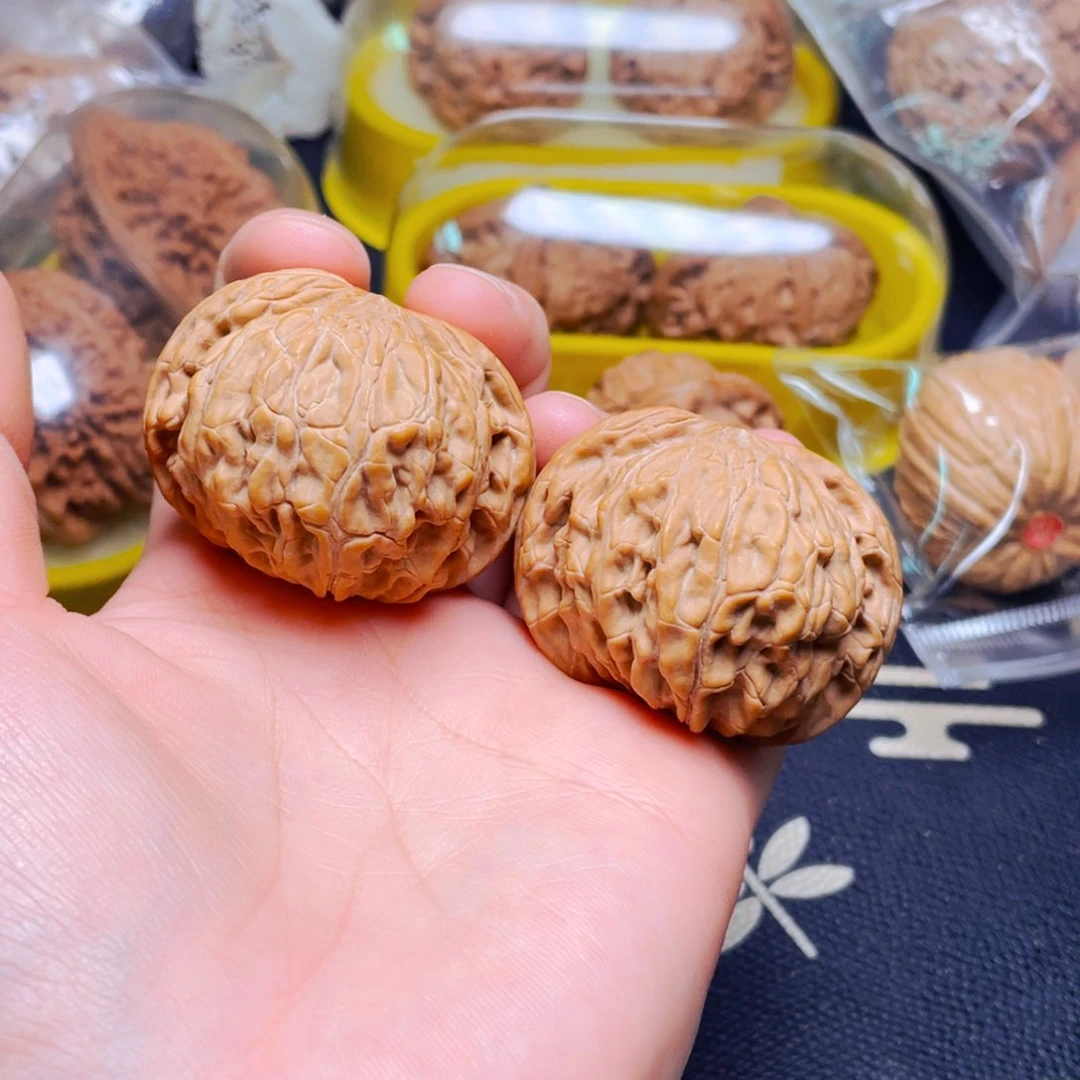 吊坠文玩核桃磨盘狮子头