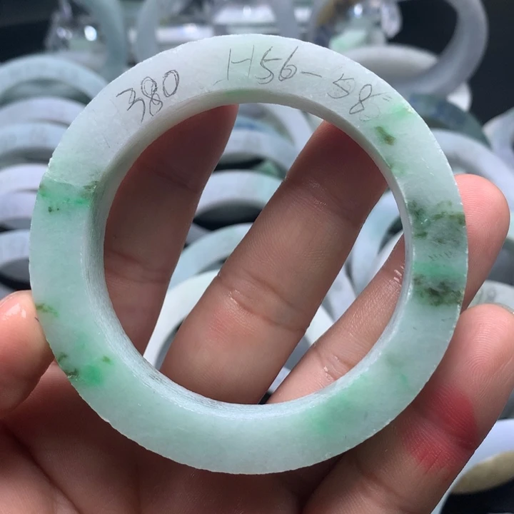 定制翡翠翡翠手镯未镶嵌翡翠手镯