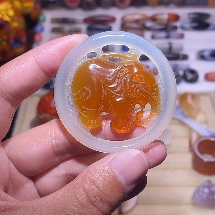 玛瑙/玉髓挂件未镶嵌