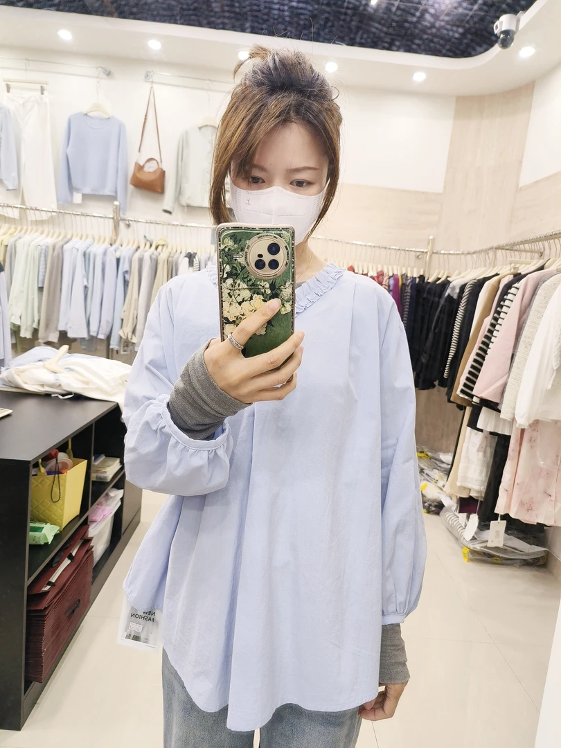 春上新!【云朵拉】简约风格异性扣小衫