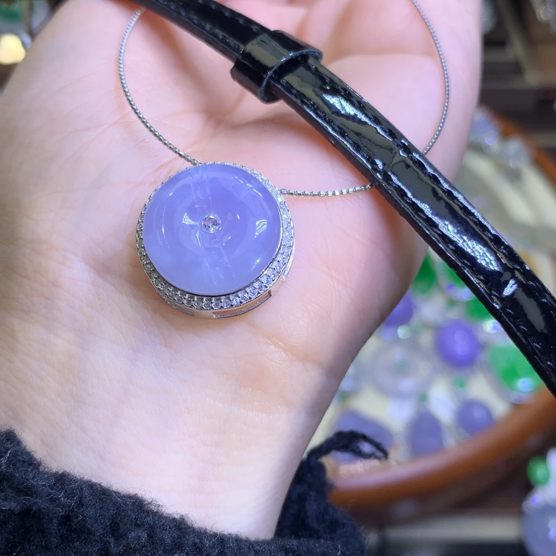 翡翠颈饰银S925镶嵌翡翠