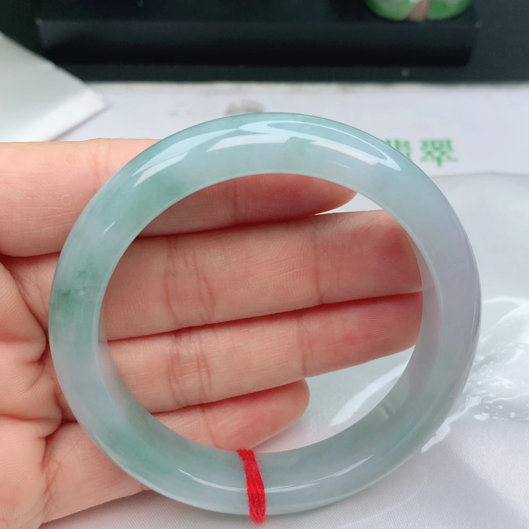 未镶嵌手镯翡翠翡翠手镯