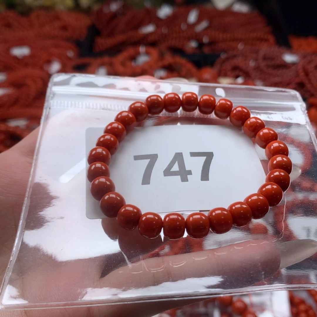 南红玛瑙手串未镶嵌7.5mm