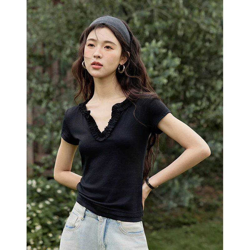 【马琦尧专属】谜秀木耳花边V领T恤女短袖薄款正肩显瘦MXE35T0562