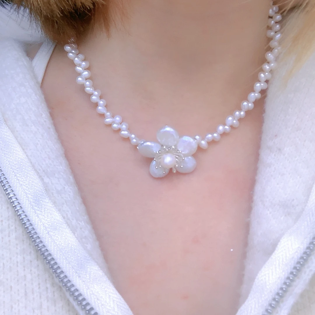 银S925镶嵌耳饰淡水珍珠