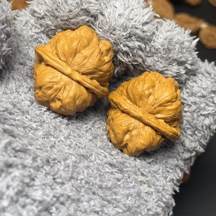 文玩核桃把件35尺【蛤蟆头】