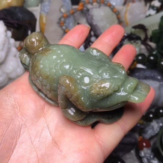 未镶嵌和田玉把件