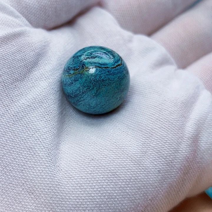 绿松石未镶嵌饰品