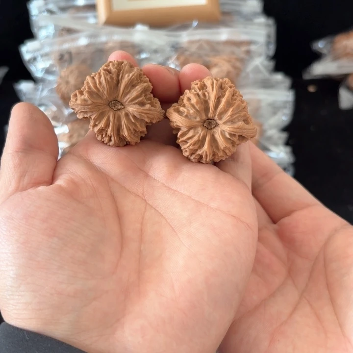 文玩核桃吊坠暮**晓南将