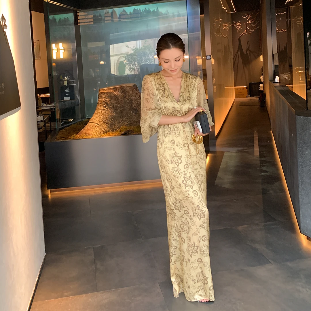 加比gaby重磅奢华琥珀丝绸印花连衣裙法式优雅真丝混纺印花连衣裙