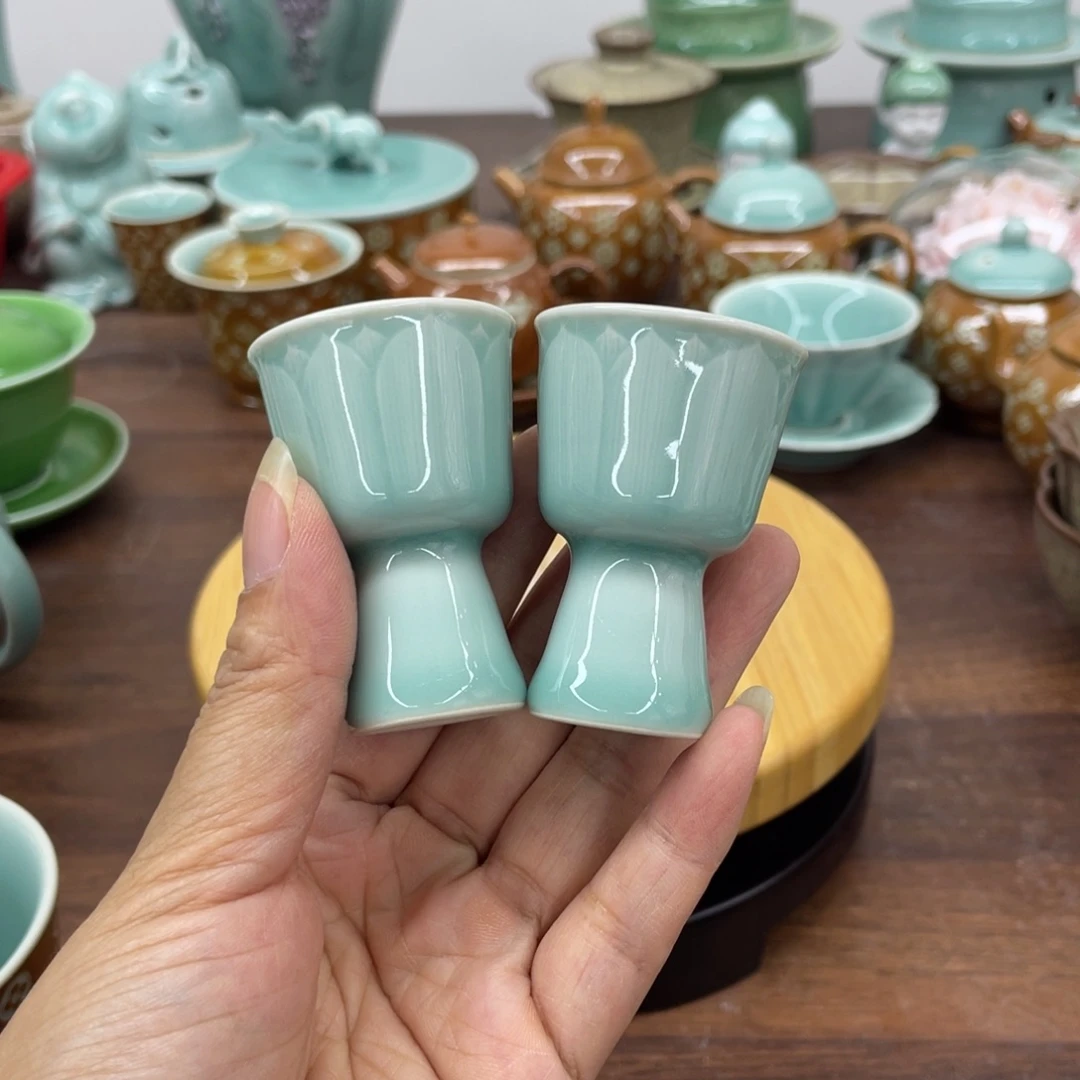 微瑕特价青瓷青瓷2个