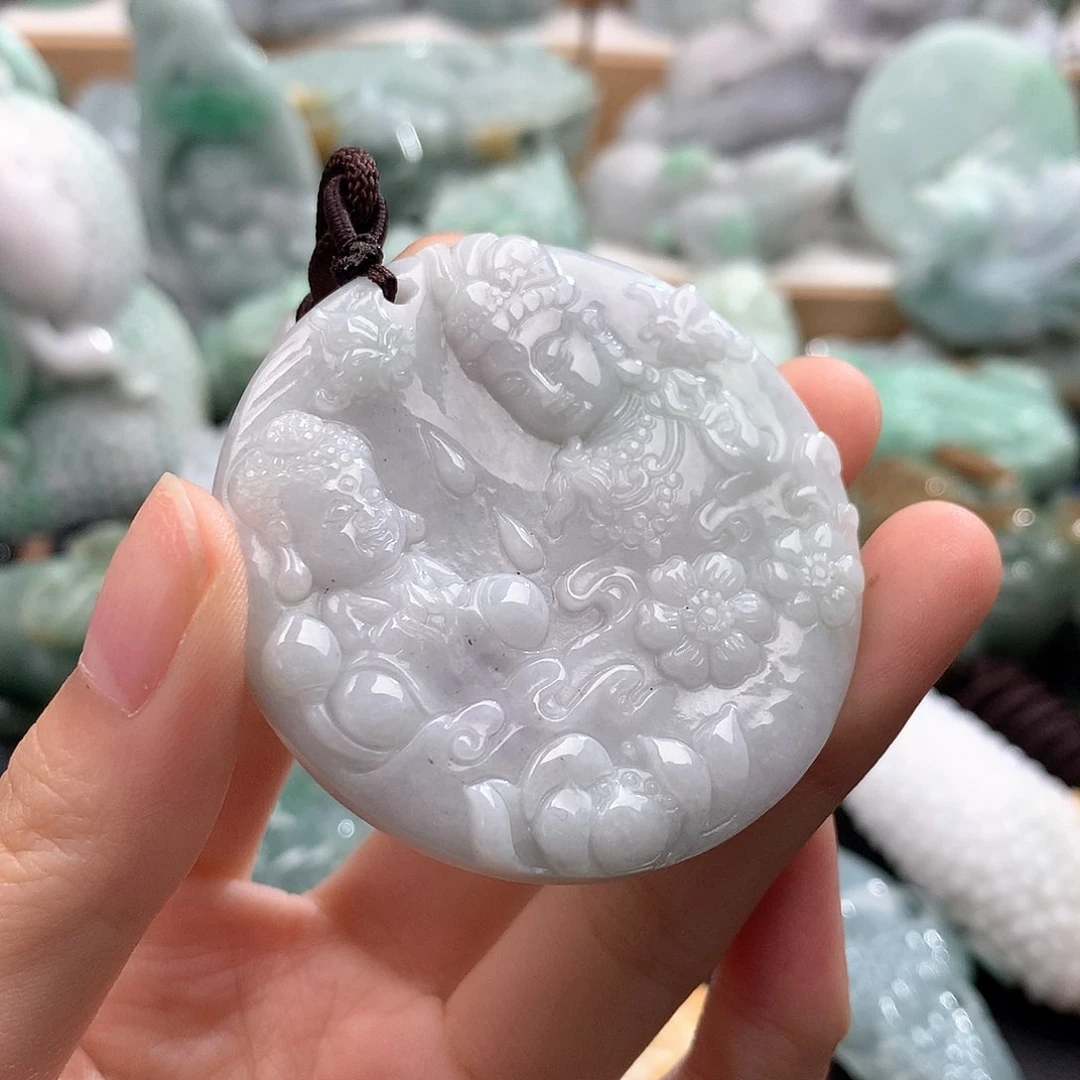 吊坠(不含链)未镶嵌翡翠