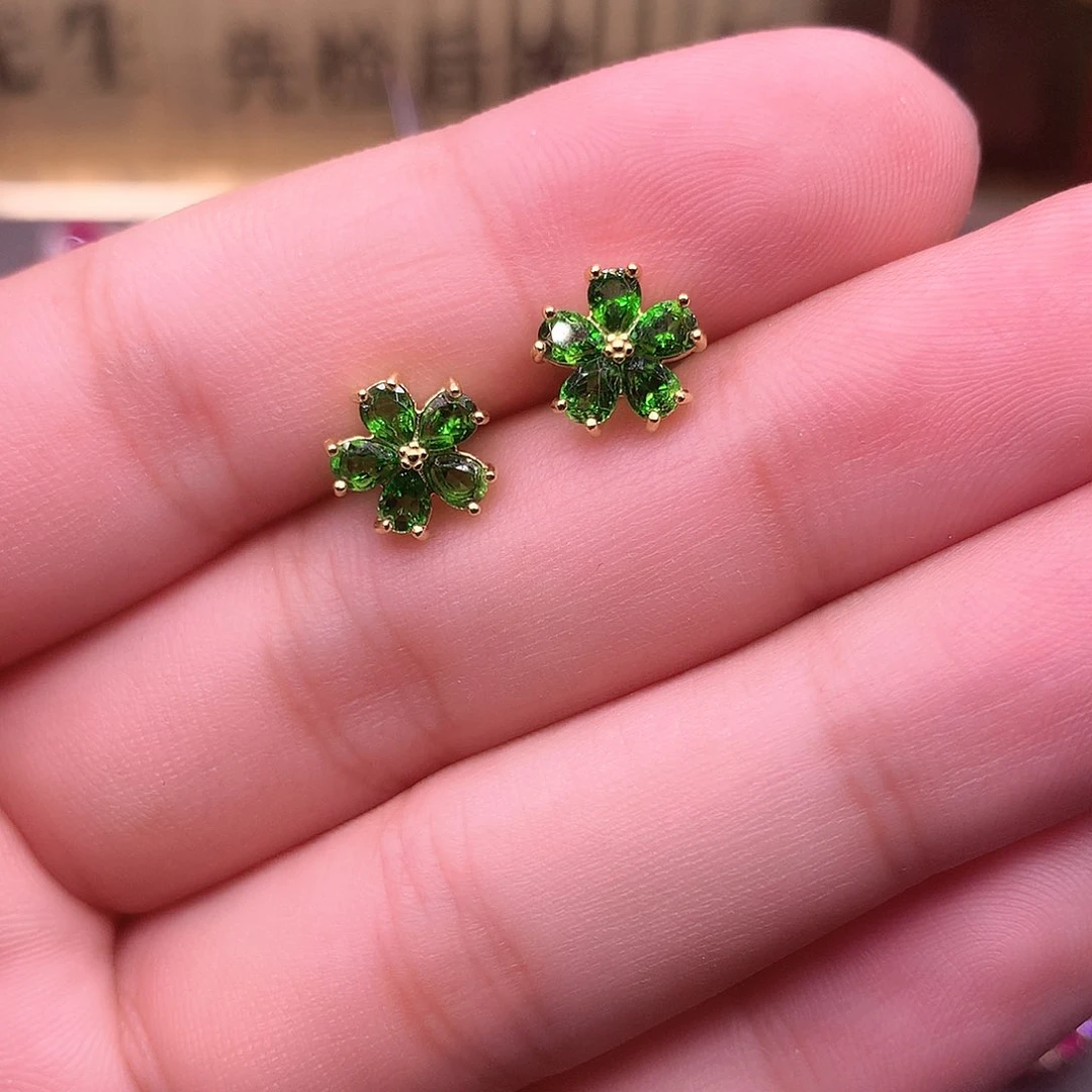 透辉石耳饰银S925镶嵌