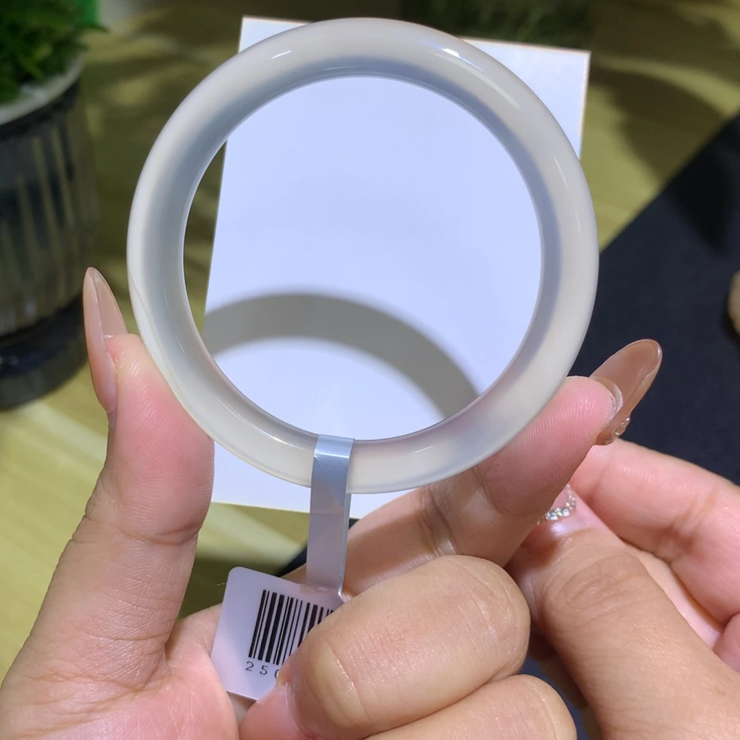 手镯玛瑙/玉髓未镶嵌美人条