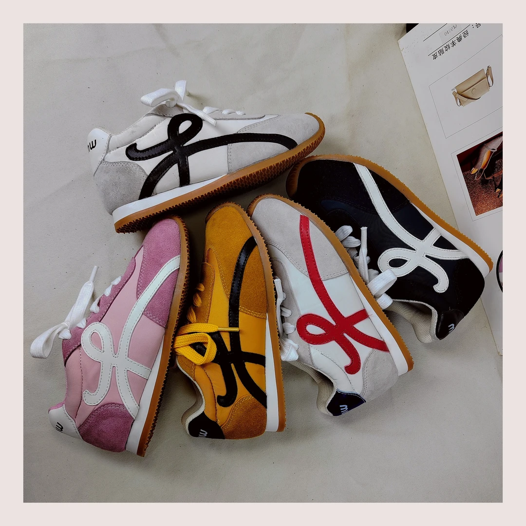 男童德训鞋2025春款运动鞋女童阿甘鞋真皮运动鞋软底