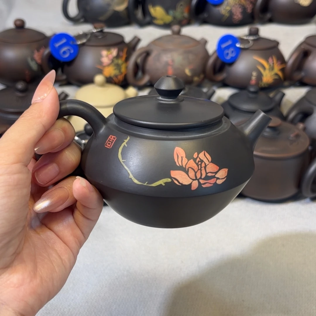 【闪购商品】红泥 微瑕 容量 200c c