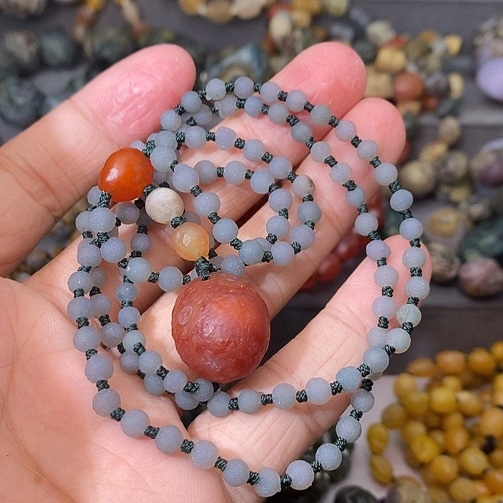 未镶嵌玛瑙/玉髓珠宝奇石