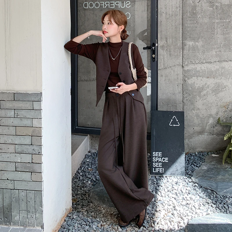 时尚通勤风气质显瘦套装女秋季新款高级感内搭马甲高腰裤三件套