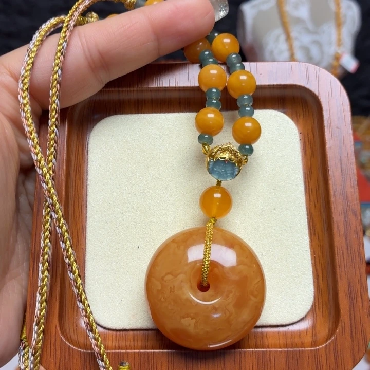 蜜蜡未镶嵌颈饰项链