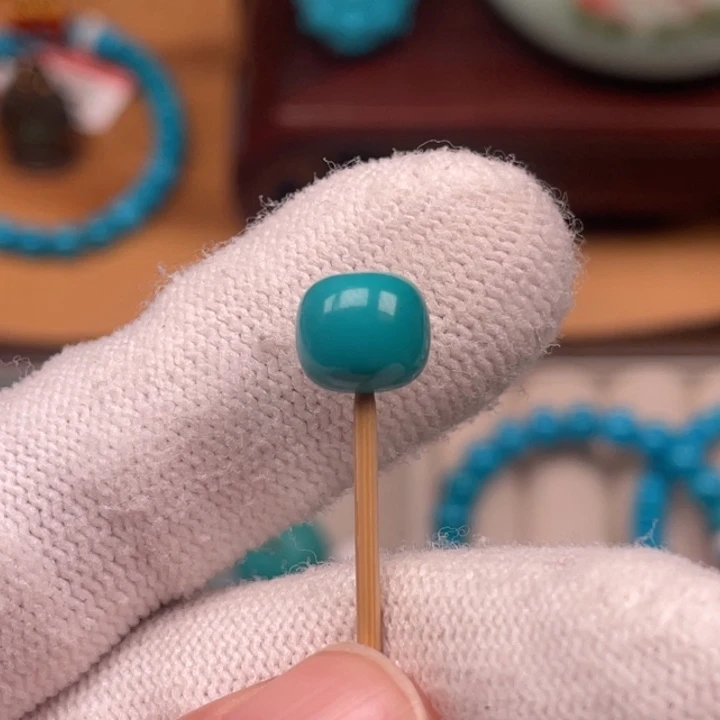 绿松石未镶嵌珠宝奇石8.4