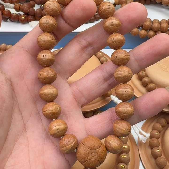 凤眼菩提手串12实心籽飞碟