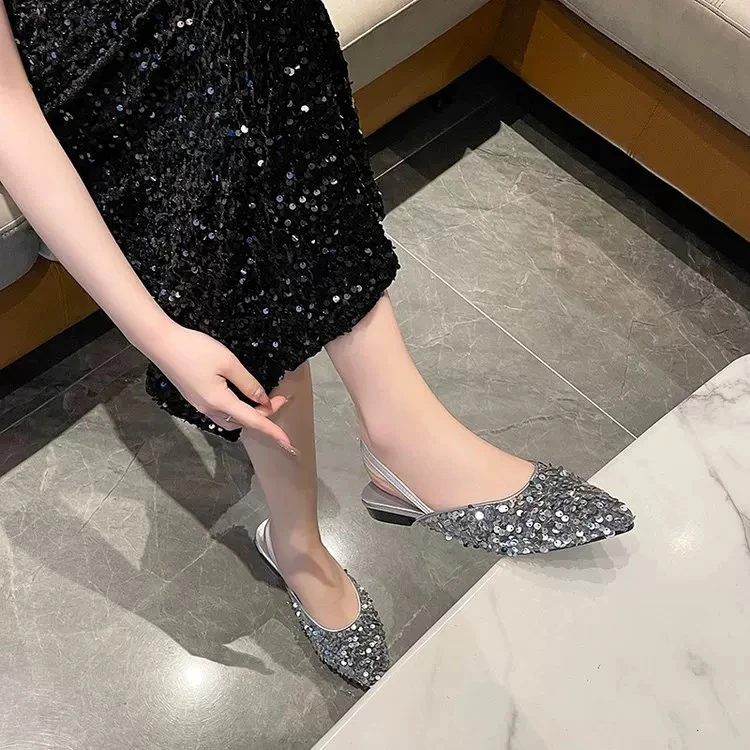 601一800孤品百搭时尚休闲扣号女鞋（偶有瑕疵，图仅供参考！）