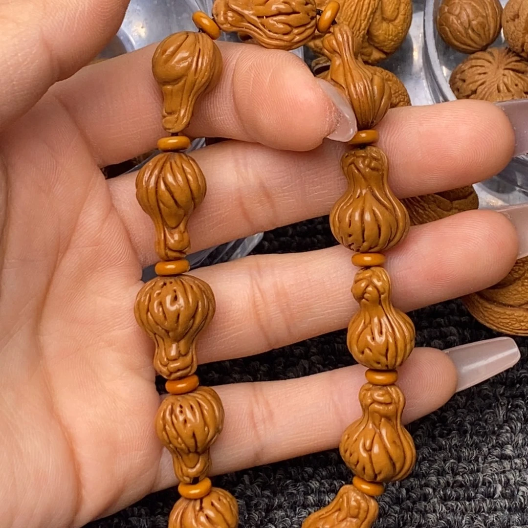 秦岭山脉龙纹桃核 13