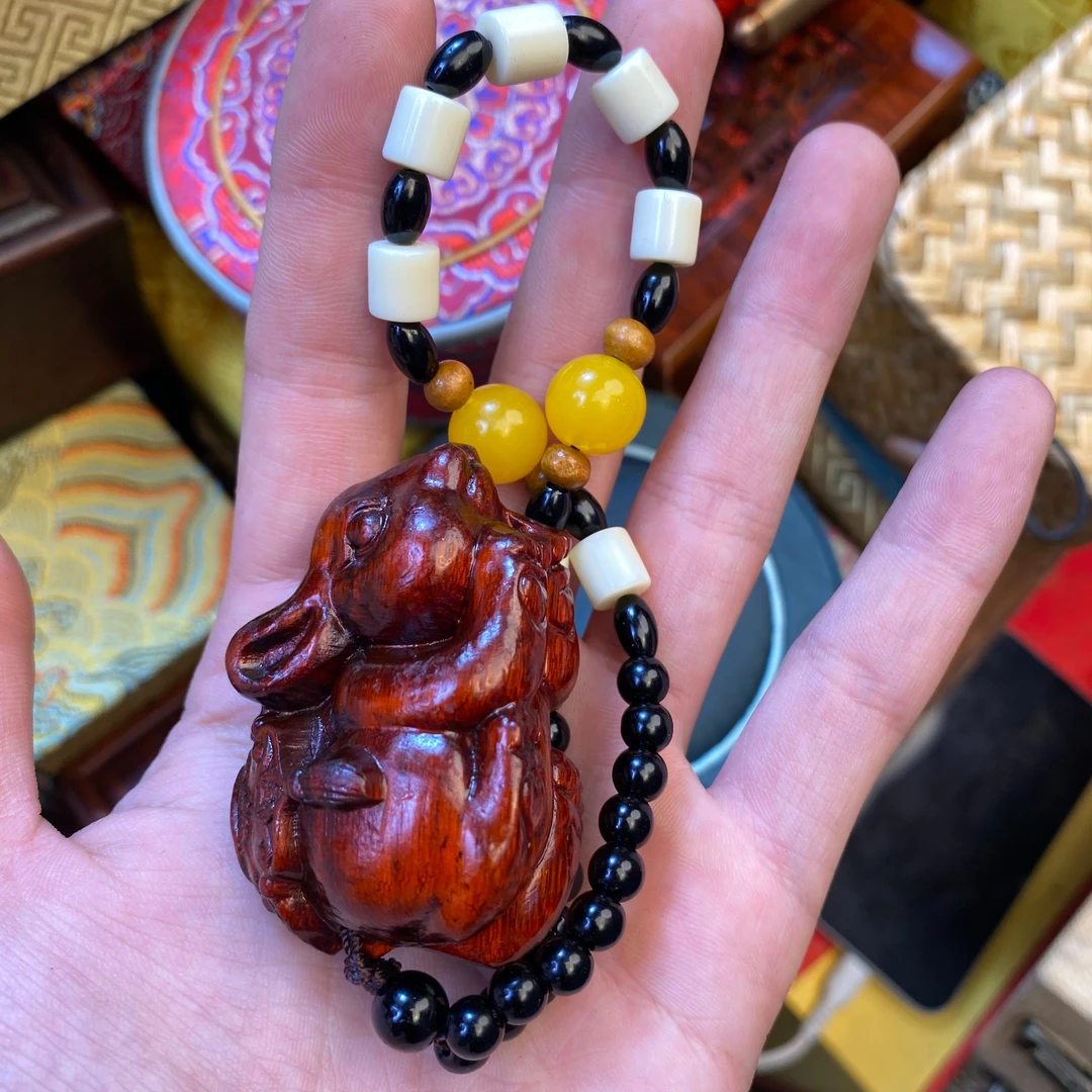 【闪购商品】-兔子把件666