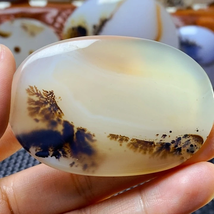 玛瑙/玉髓未镶嵌珠宝半成品