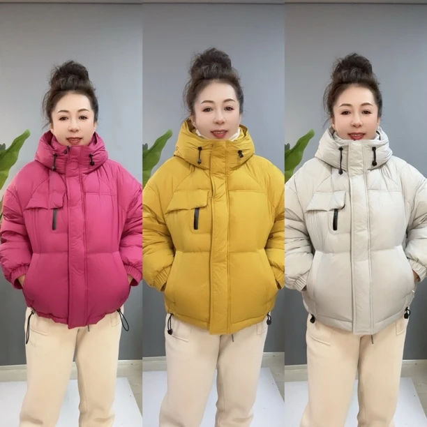 9902款短款连帽女士羽绒服