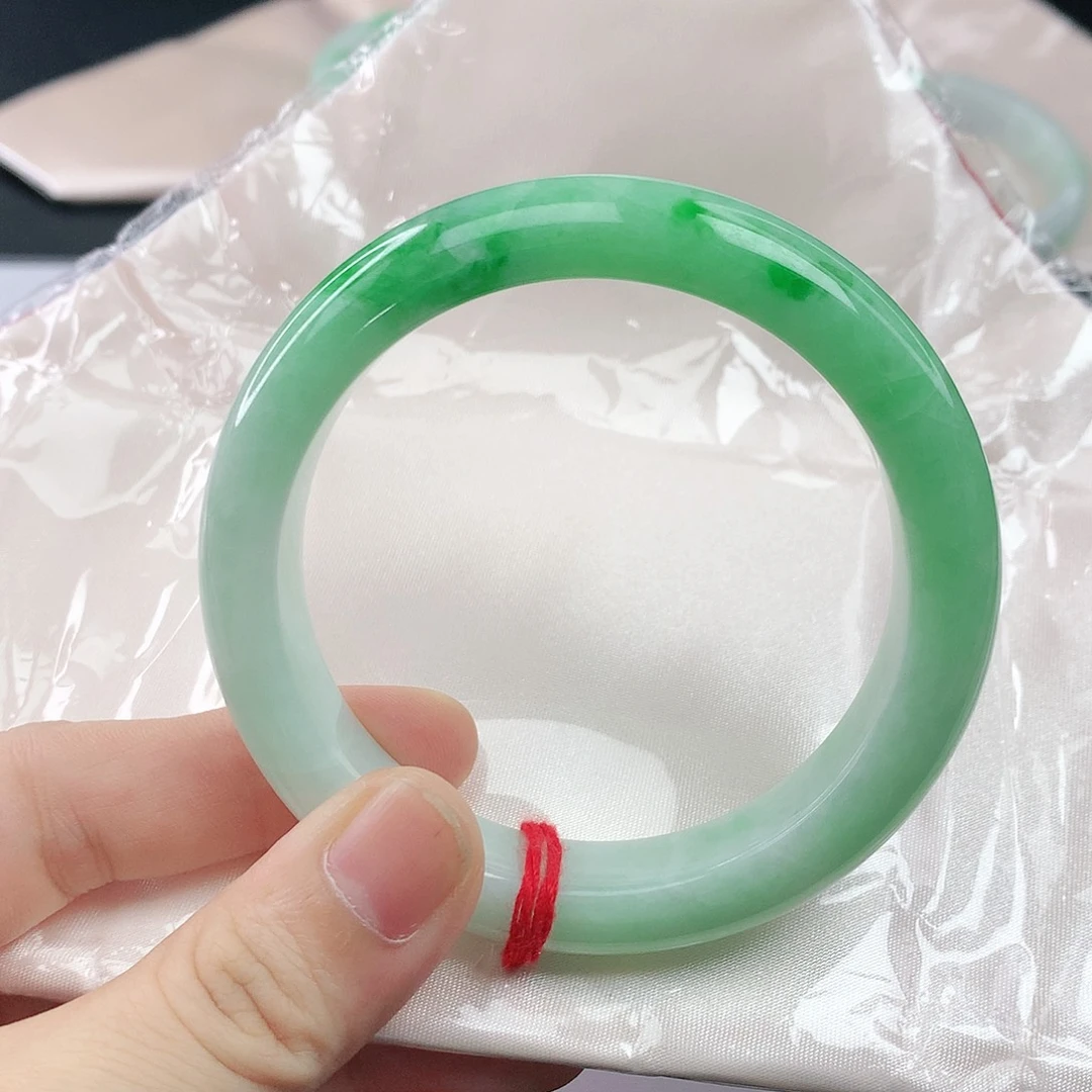 翡翠手镯未镶嵌翡翠626