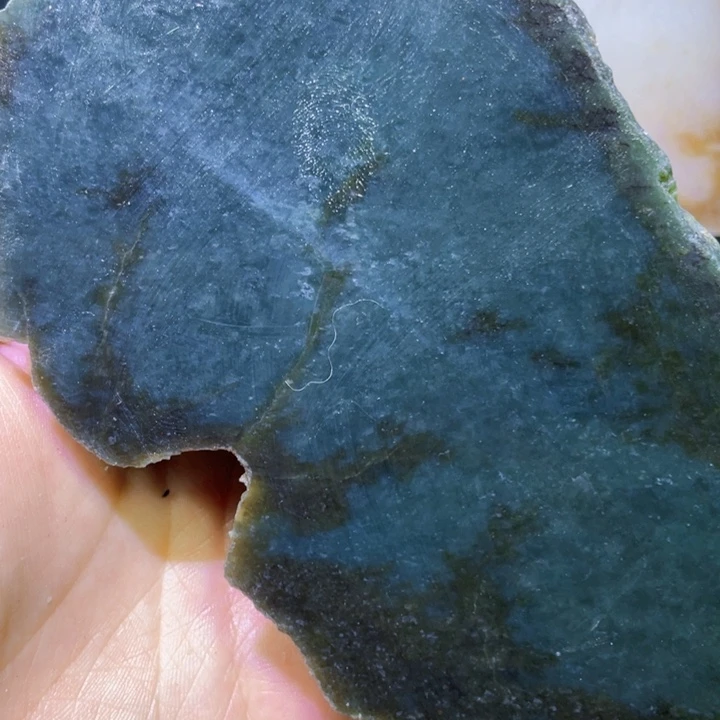 和田玉未镶嵌珠宝半成品