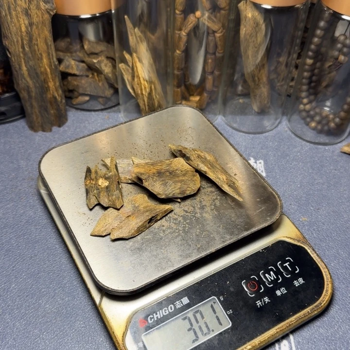 木和*海南白棋沉水浮块料30克