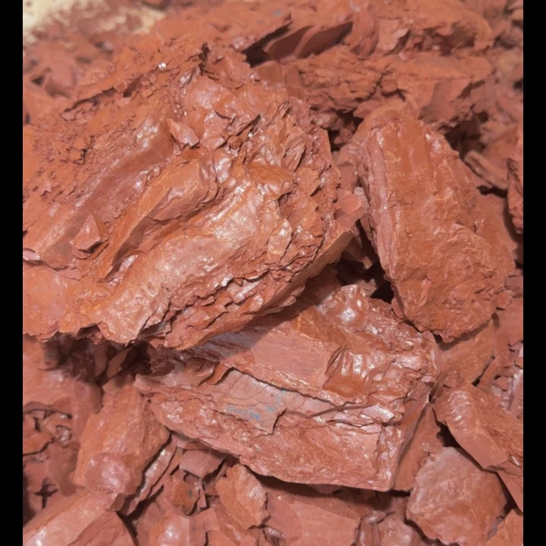 新疆那拉提红土 大块  酥脆的很容易碎