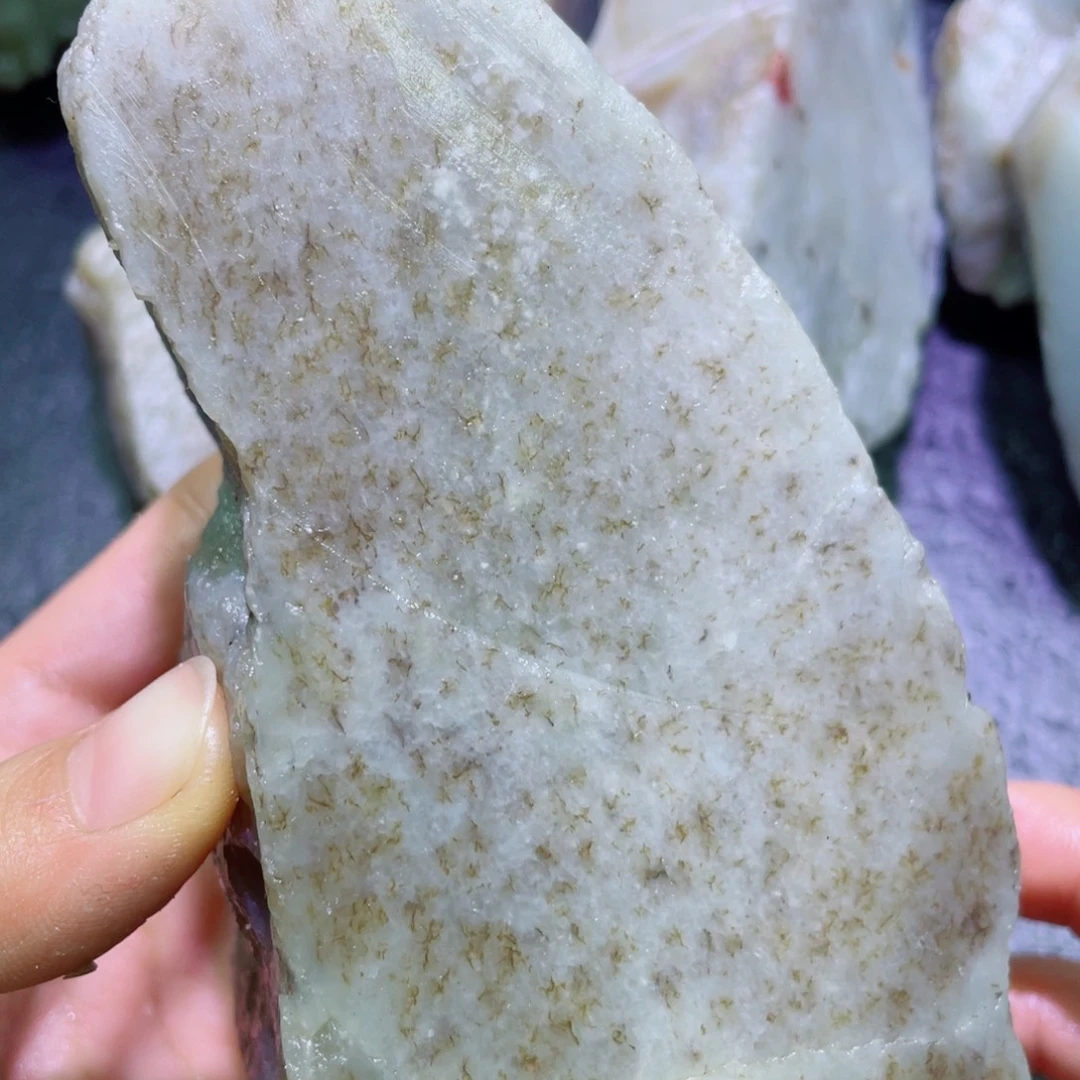 和田玉未镶嵌珠宝半成品