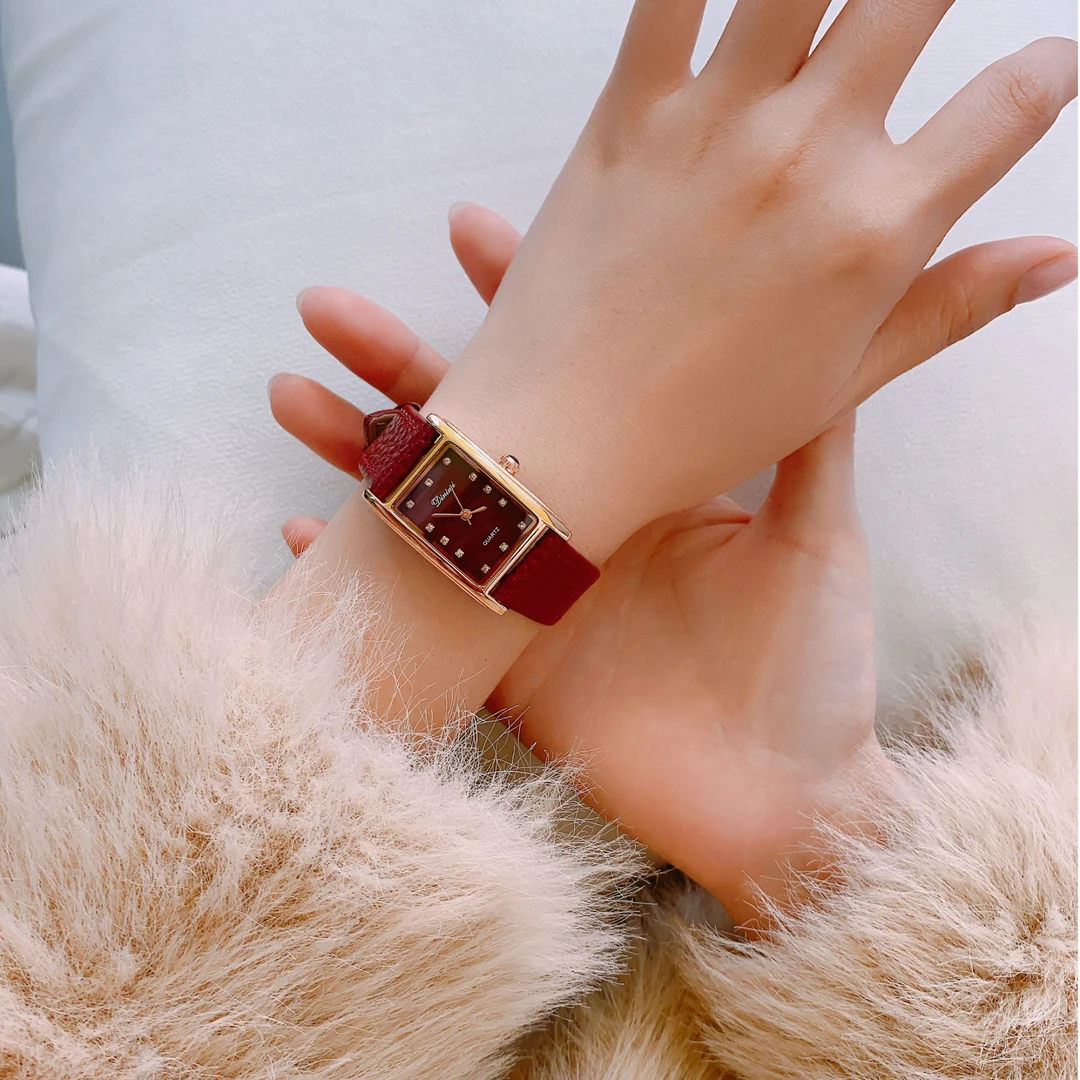 简约气质百搭精致时尚轻奢潮流女表