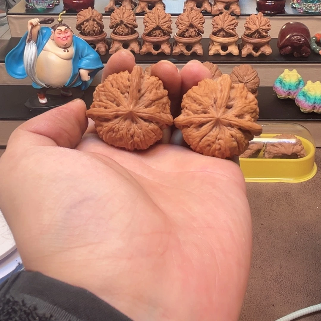 把件桃核38全品雨花石三棱
