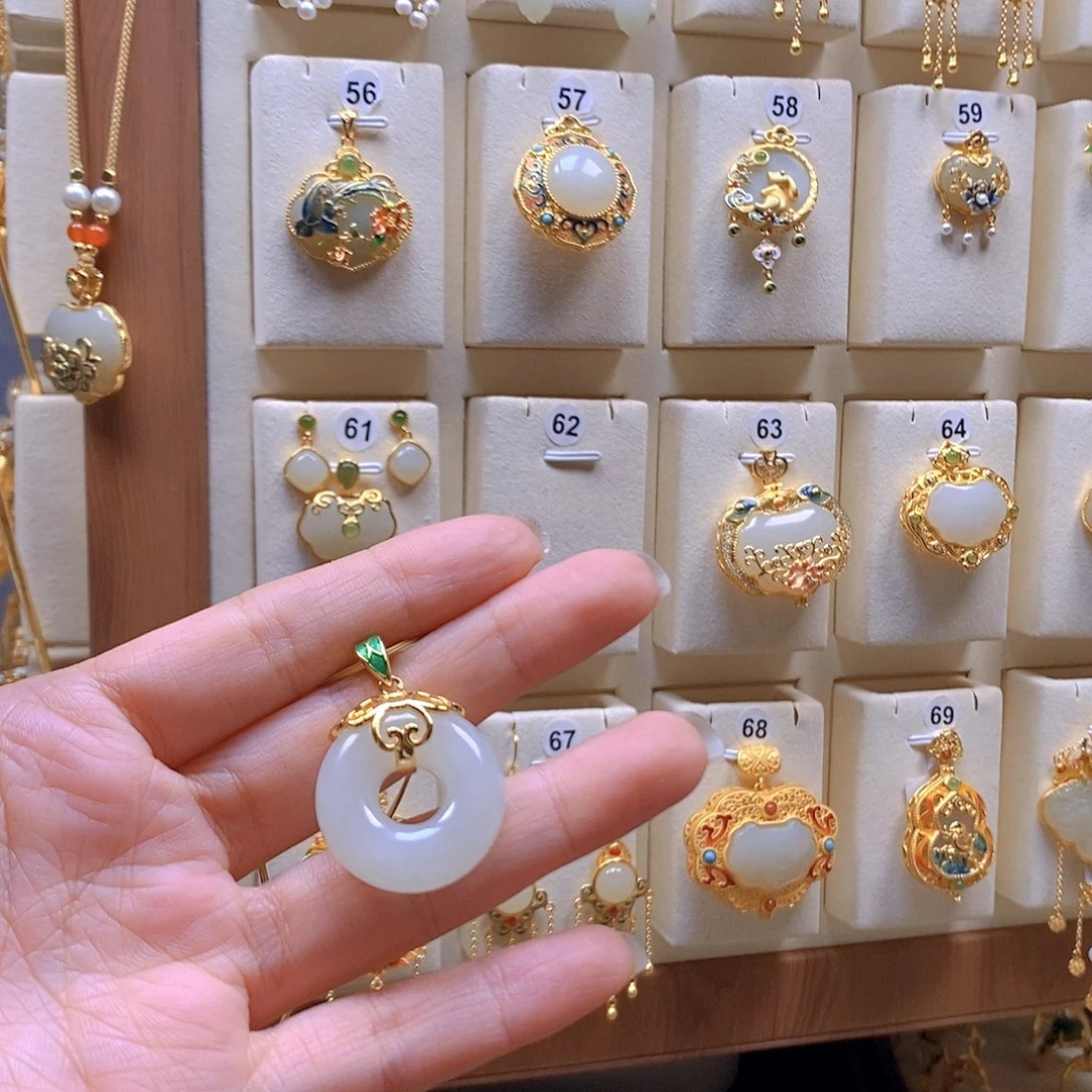 和田玉银S925镶嵌颈饰