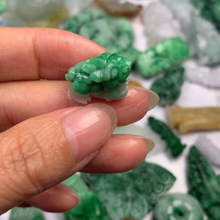定制翡翠未镶嵌翡翠