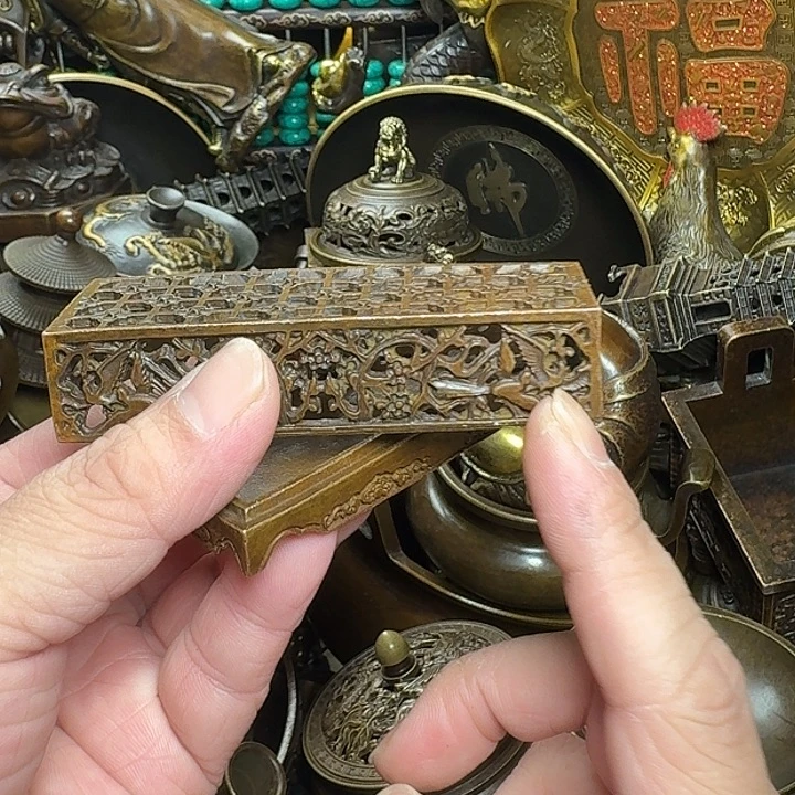 铜器摆件收收藏藏